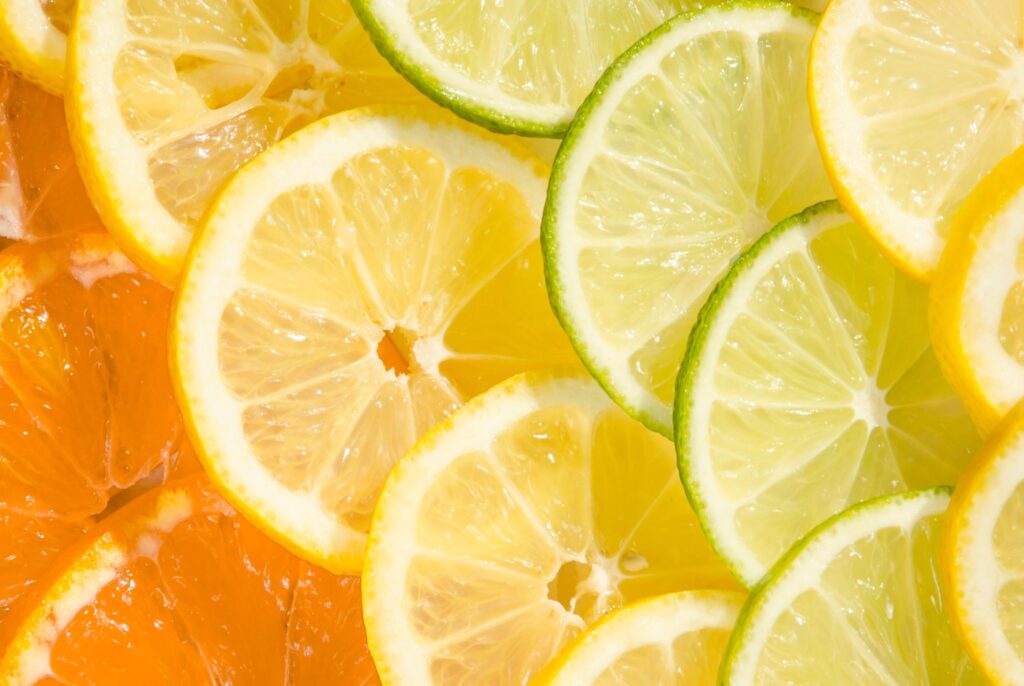 poskládané plátky citrusových plodů